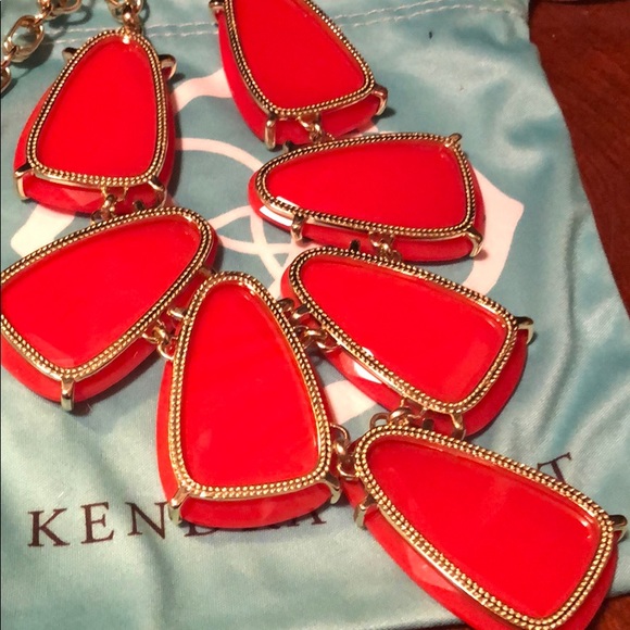 RARE HTF Red Harlow 🦄 - Picture 3 of 4